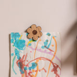Magnetic Flower Picture Hanger - Oak / Walnut